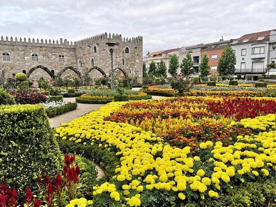 Rooms4You 2 In Historic Center Of Braga Exterior photo