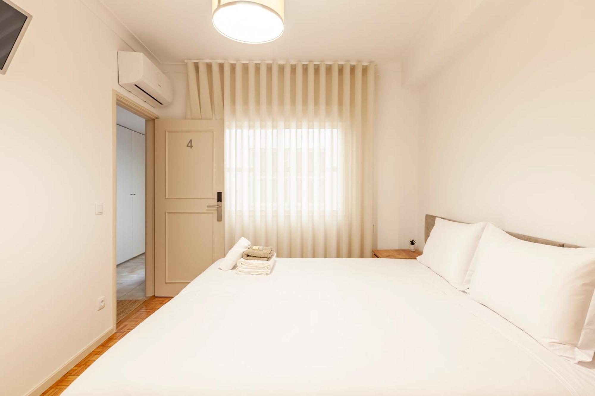 Rooms4You 2 In Historic Center Of Braga Exterior photo